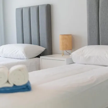 Apartment Albufeira Sunny Apartment 1 With Pool By Homing
