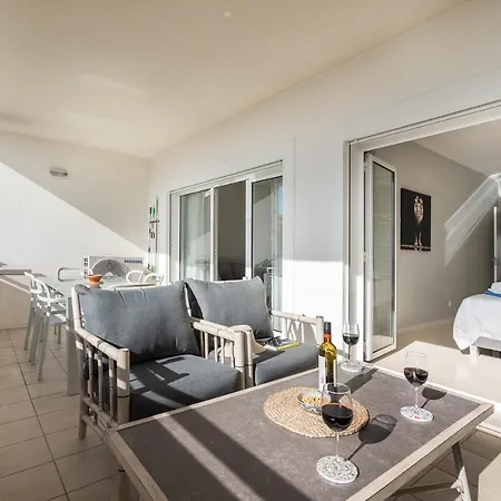 Albufeira Sunny Apartment 1 With Pool By Homing