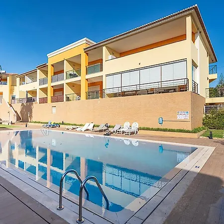 Albufeira Sunny Apartment 1 With Pool By Homing Albufeira