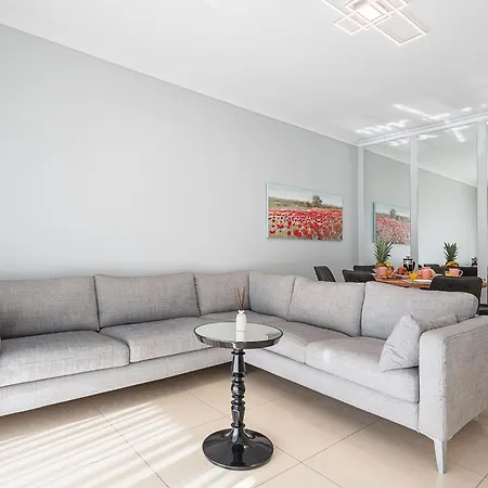 Albufeira Sunny Apartment 1 With Pool By Homing